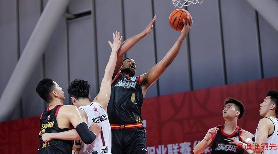 萨林杰33+20+8深圳险胜北控总分1-0 张帆14分